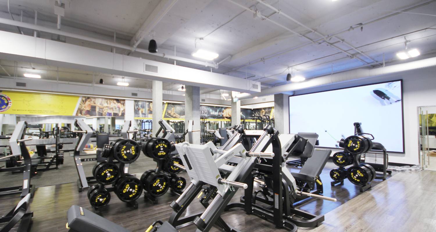 What makes Gold’s Gym the best and top rated gym in Vancouver?